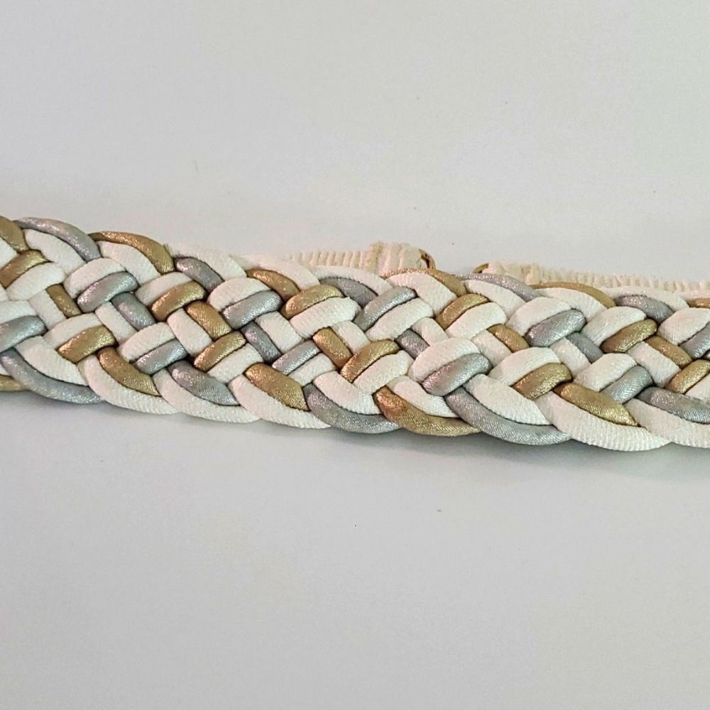 Great vintage cloth weaved belt. White. Silver and gold. Will go with everything - Picture 2 of 5